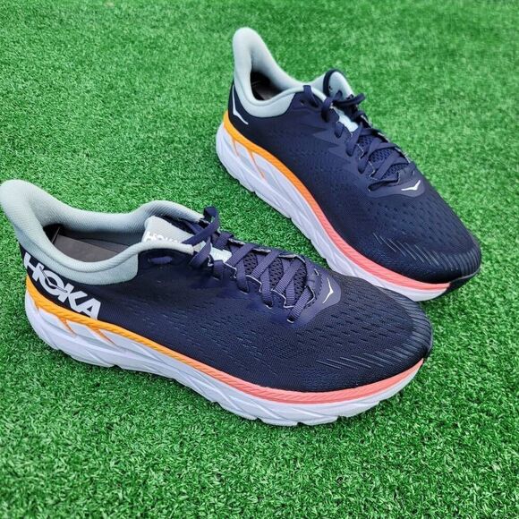 Hoka One One Clifton 7 wide - Women's running shoes - Size 10.5D - Picture 3 of 11